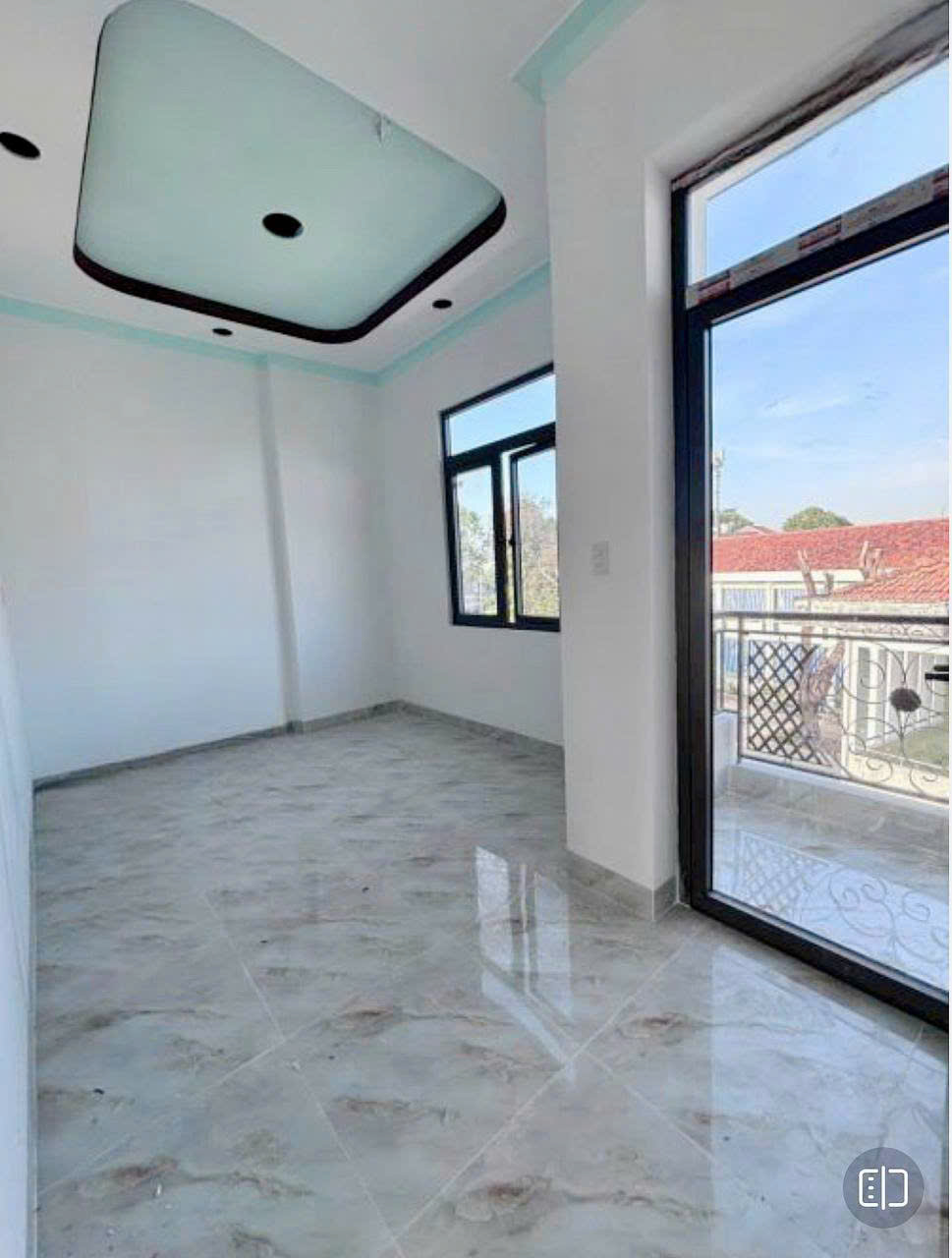 BÁN NHÀ MỚI XÂY 3 TẦNG HẺM Ô TÔ ĐƯỜNG 23/10, XÃ VĨNH HIỆP, TP. NHA TRANG Gia 3 ty 950 - Ảnh 3
